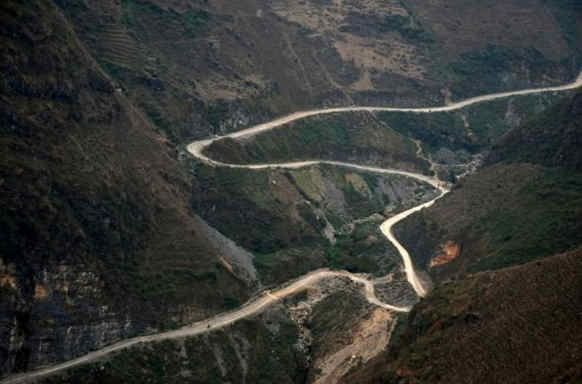 Quanh co đường Đ&egrave;o Ngoạn Mục Ninh Thuận